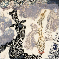 Kompozíció fekete kalapos figurával